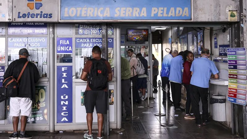 Mega-Sena: apostas para o sorteio especial de 30 anos terminam neste sábado