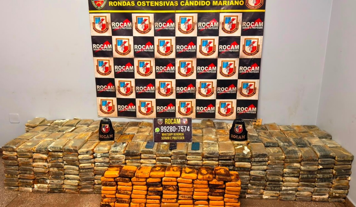 Polícia Militar intercepta quase 1 tonelada de drogas na AM-010