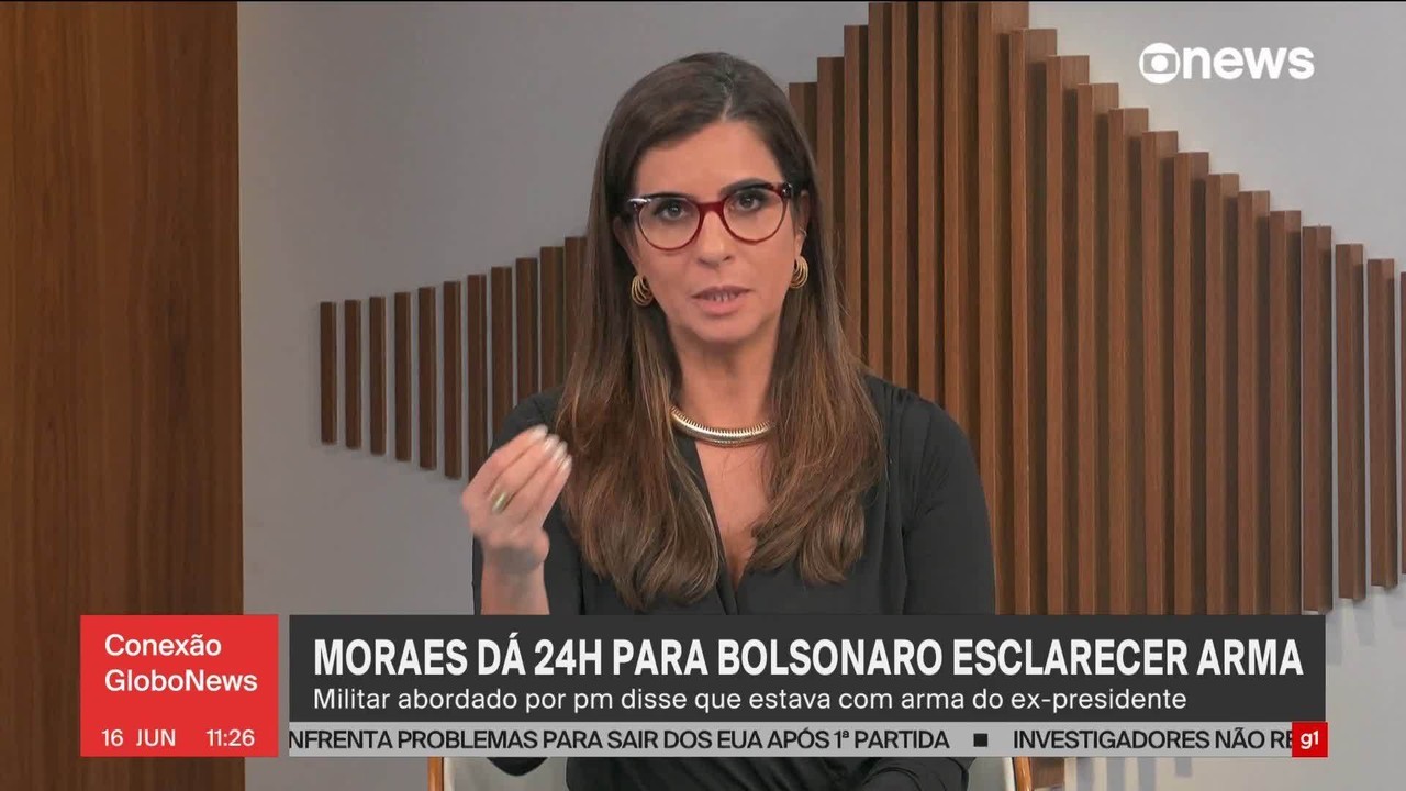 Defesa de Bolsonaro reconhece militar a conserto de arma; pistola foi apreendida