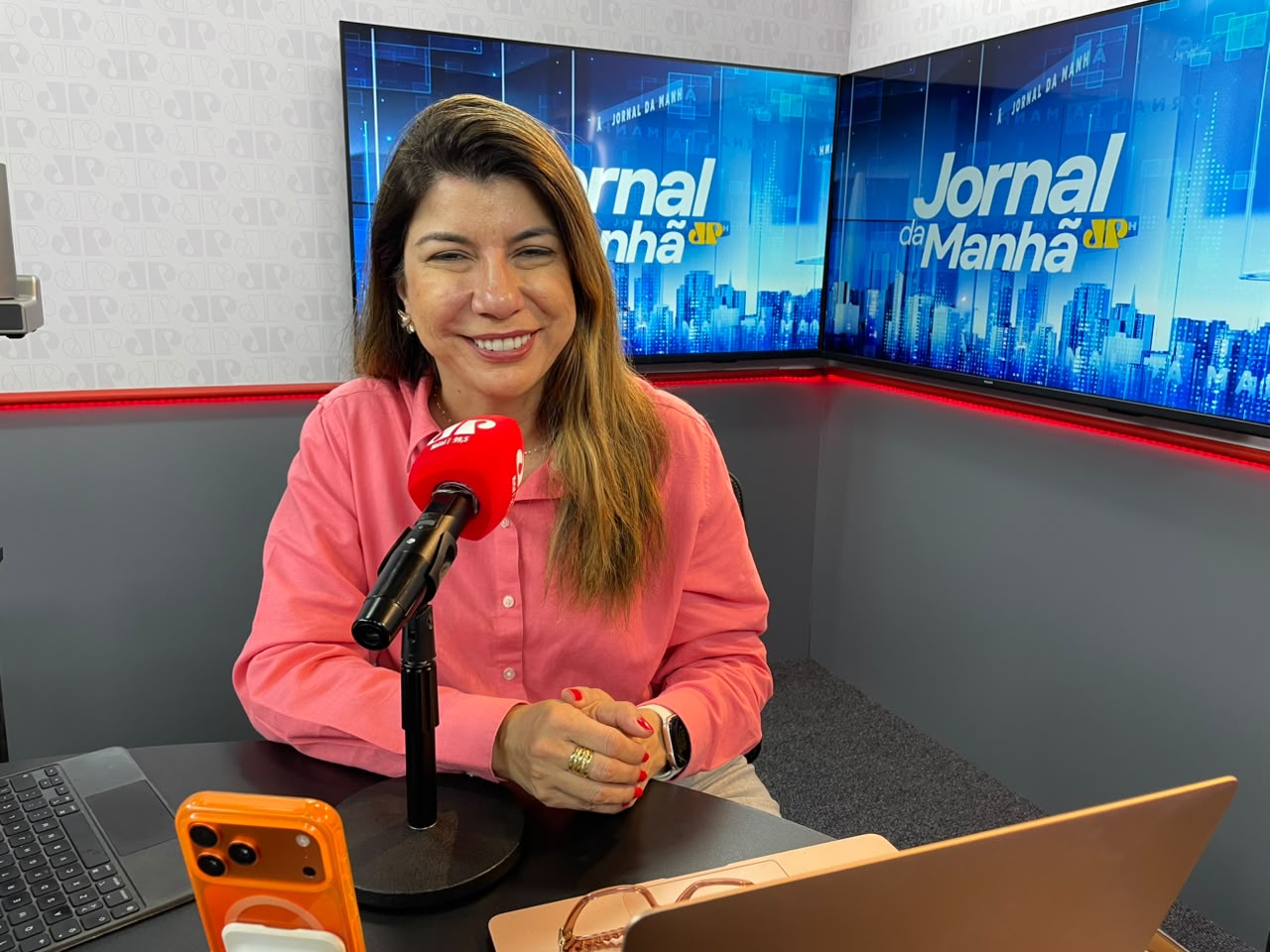 Alianças políticas e prisão de foragido marcam o Jornal da Manhã na Jovem Pan Natal