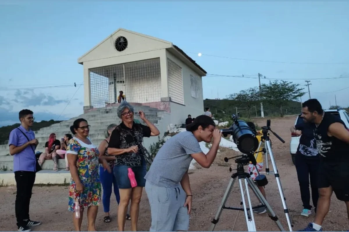 Associação astronômica em PE democratiza a ciência no interior do Nordeste
