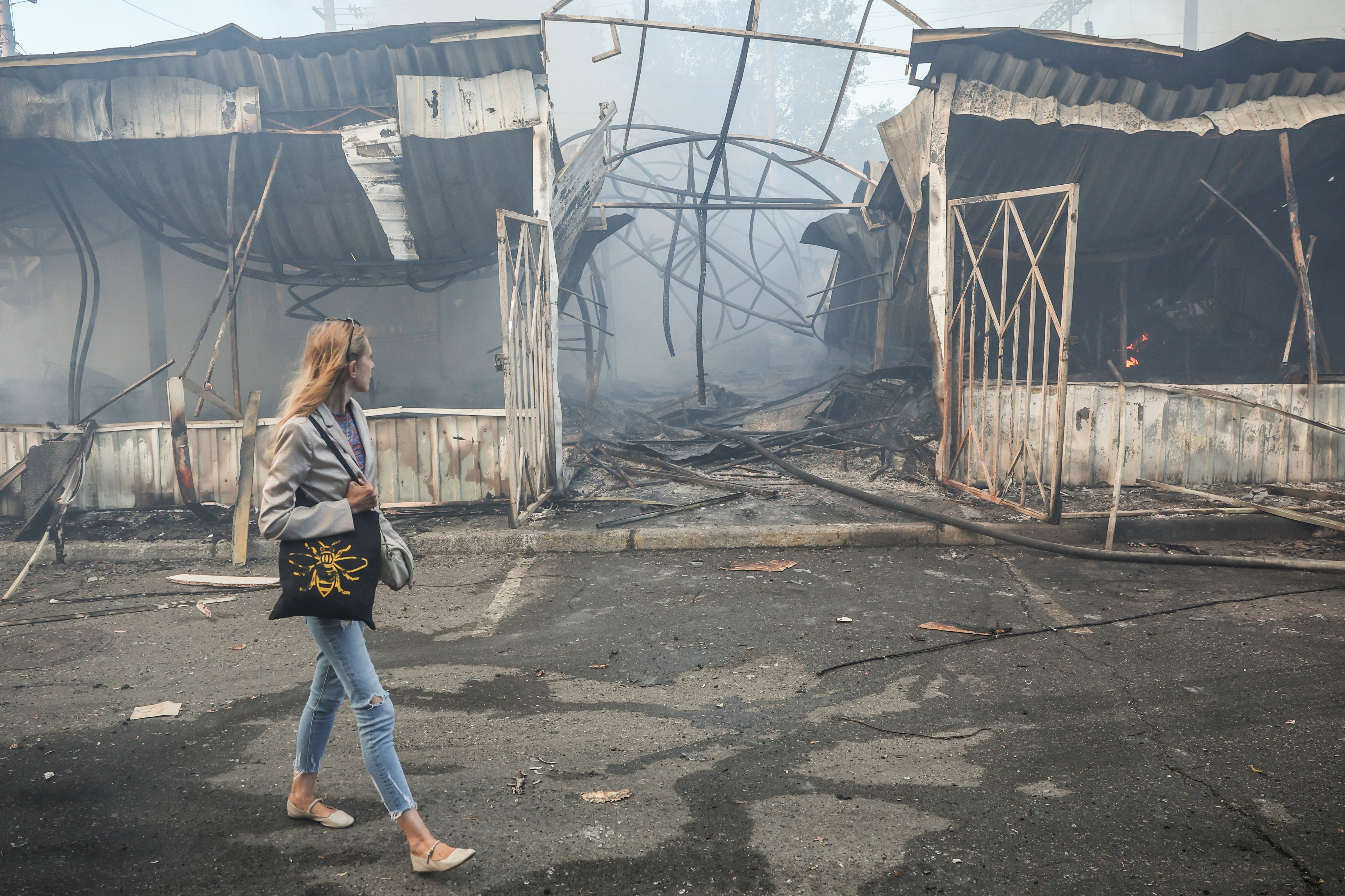 Ataque russo a Kiev deixa 9 mortos e dezenas de feridos