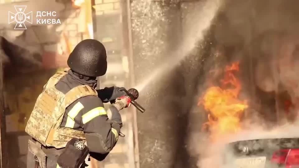 Ataques russos em Kiev deixam cinco mortos e 34 feridos, afirma prefeito