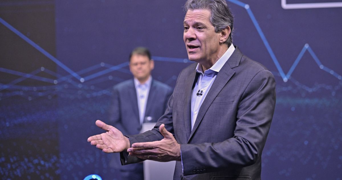Haddad rebate acusação de Tarcísio sobre suposta ligação com o crime