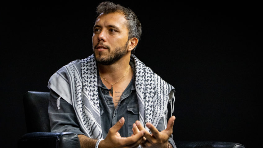 Israel intercepta flotilha com brasileiros rumo a Gaza