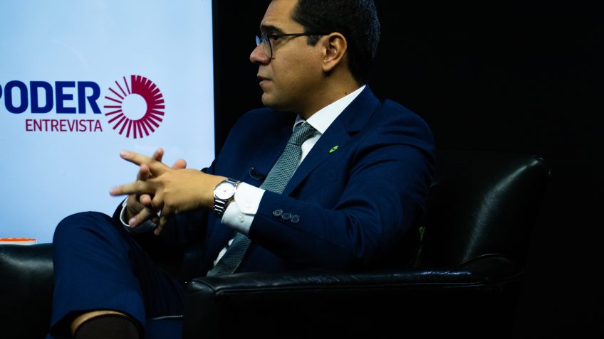 Baterias podem solucionar impasse de curtailment e excesso de microgeração, diz Associação Brasileira de Soluções de Armazenamento de Energia