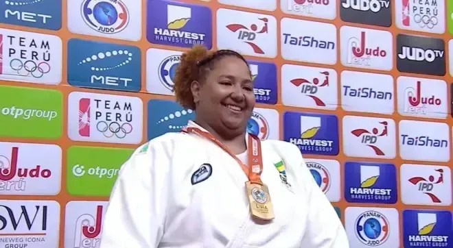 Beatriz Souza brilha com ouro no Grand Prix de Judô em Lima