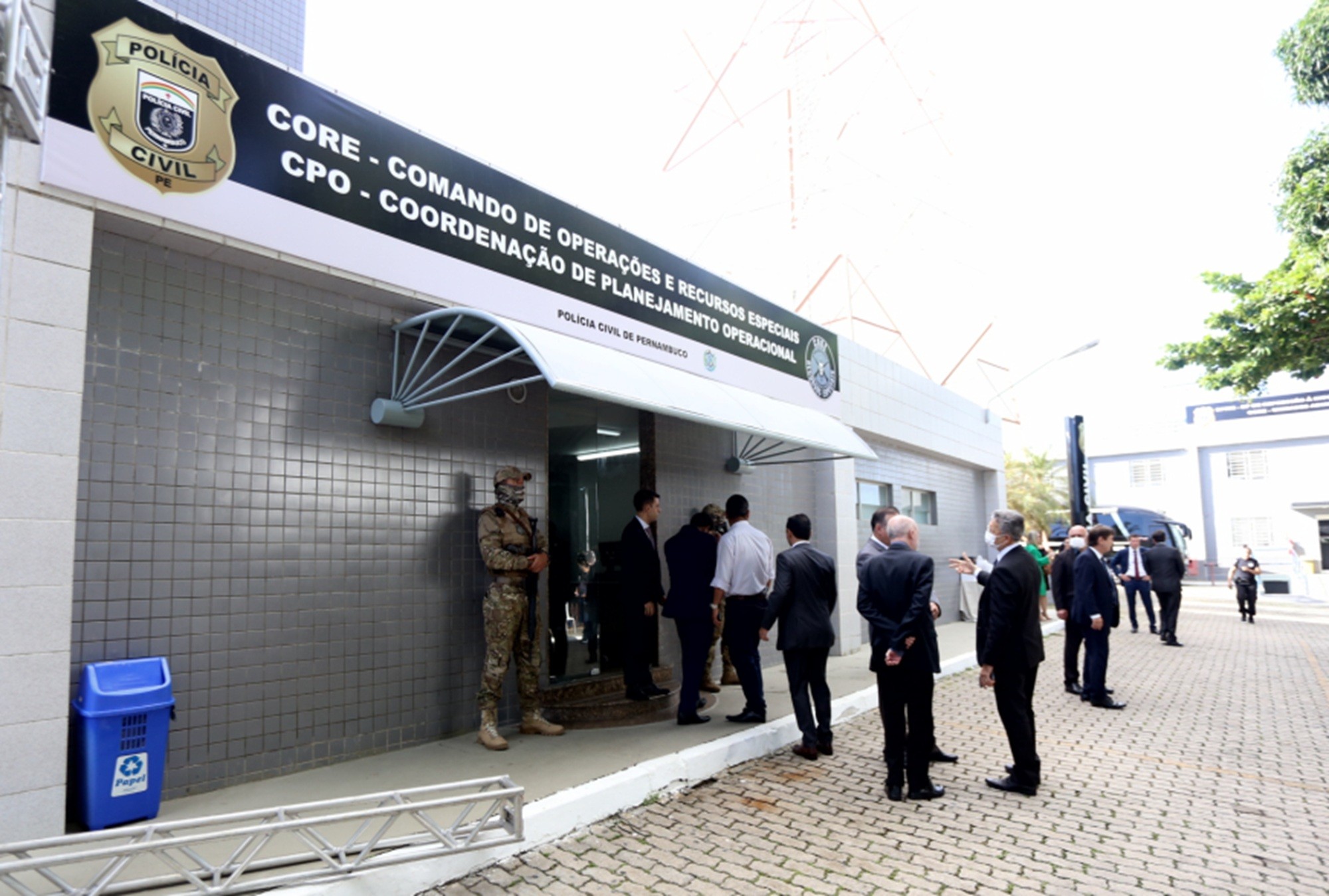 Investigação apura morte de bebê em piscina no bairro de Ouro Preto, em Olinda
