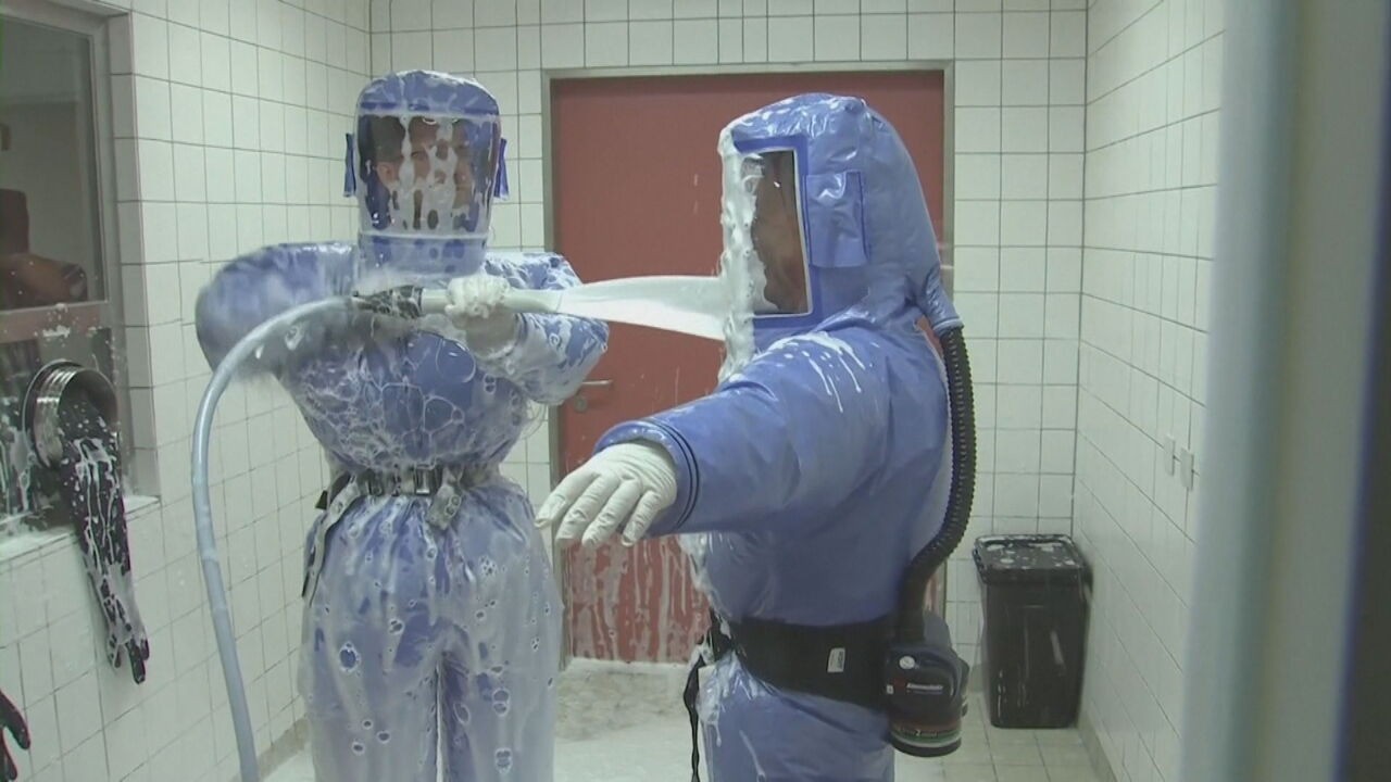 Belga vindo de Uganda é internado com sintomas no Rio de Janeiro; Ebola é investigado