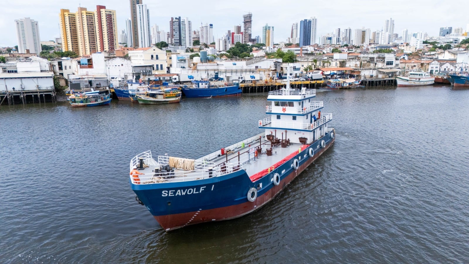BNB financia navio tanque para garantir abastecimento de Fernando de Noronha