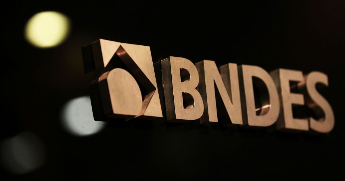 BNDES impulsiona parcerias em IA e minerais críticos com EUA