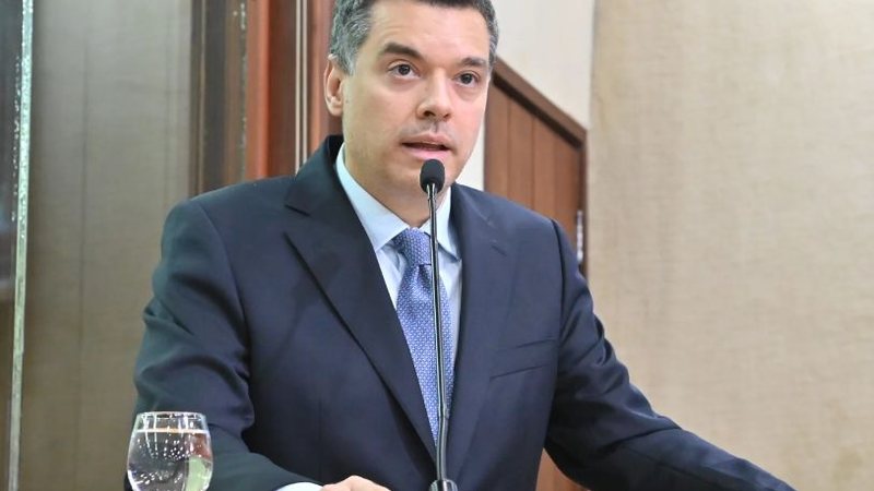 Walter Alves revela crise fiscal e justifica recusa do Governo do RN