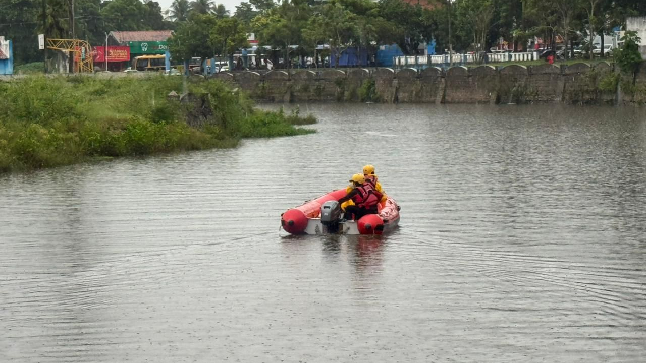 Bombeiros do Rio Grande do Norte retomam buscas por jovem em Macaíba