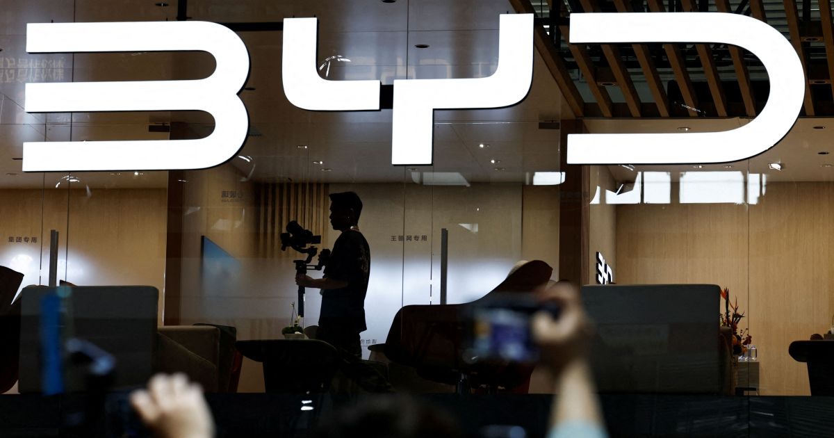 BYD registra queda histórica de 55% no lucro do 1º trimestre de 2026 e acende alerta no mercado de veículos elétricos