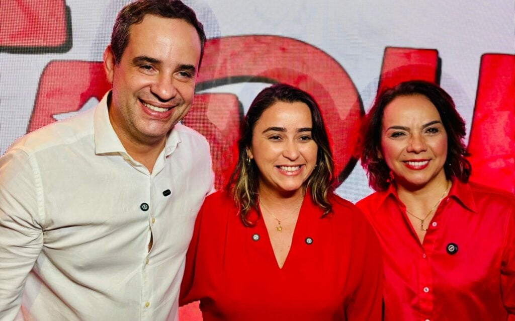 Cadu Xavier oficializa Larissa Rosado como candidata a vice-governadora