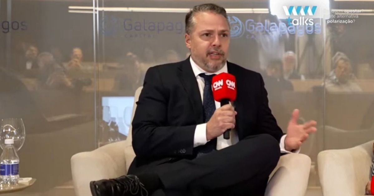 Caio Junqueira descarta viabilidade da terceira via em 2026