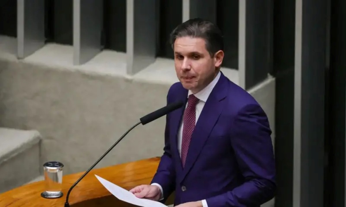 Câmara dos Deputados vota projeto de lei sobre fim da escala 6x1 nesta terça-feira