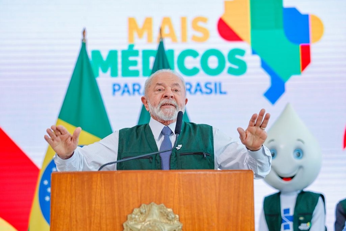 Câmara dos Representantes dos EUA acusa governo Lula de 'tráfico de médicos'