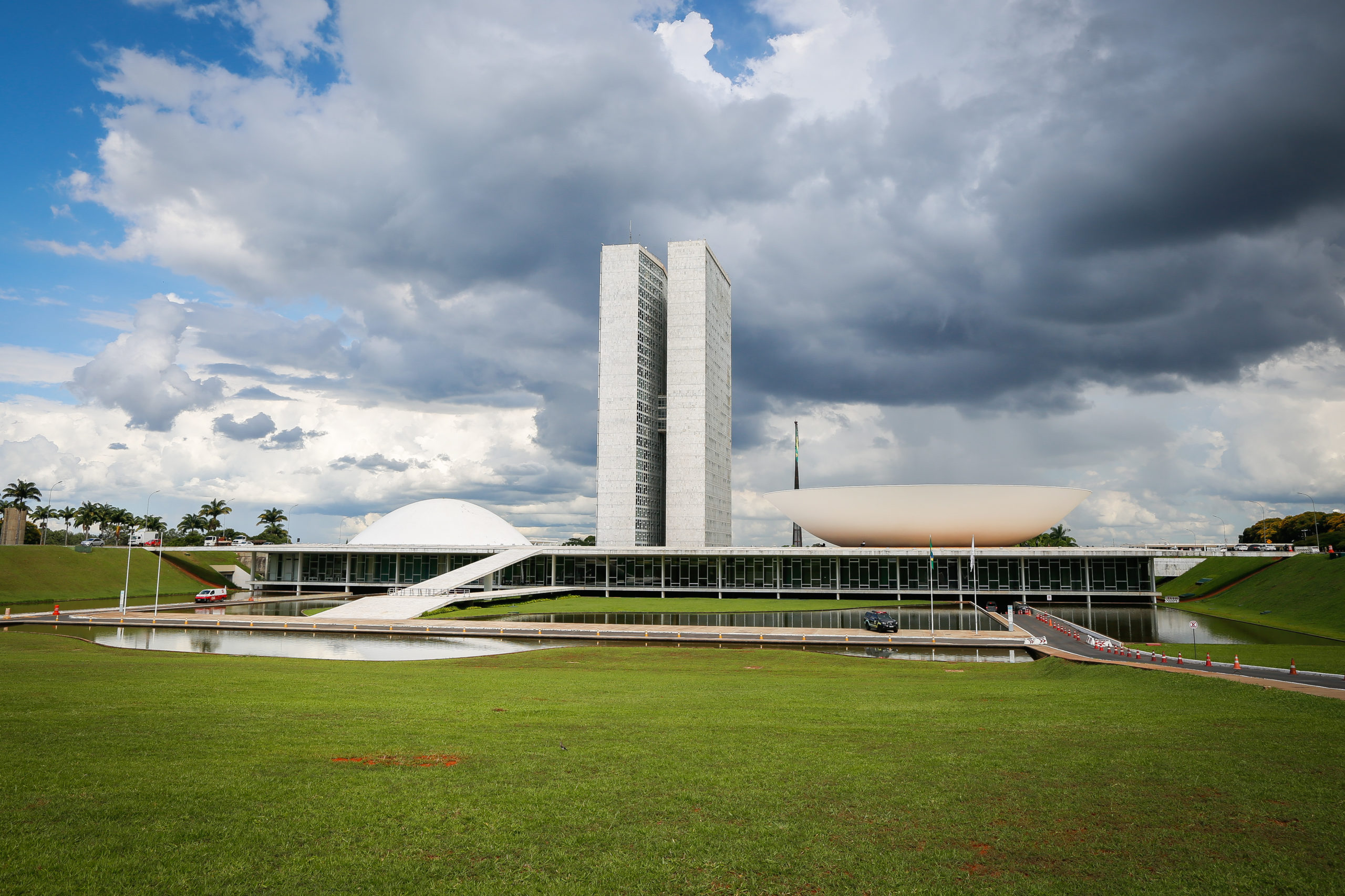 Congresso desafia Moraes no STF pela Lei da Dosimetria