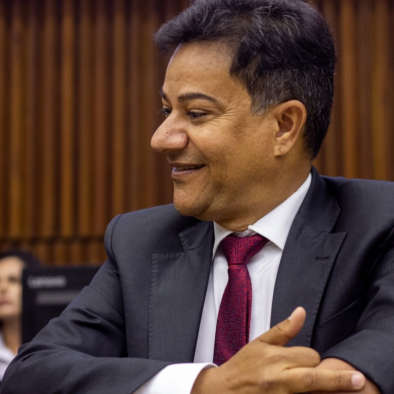 Carlin Moura declara R$ 50 mil em espécie ao TSE para disputa ao Senado