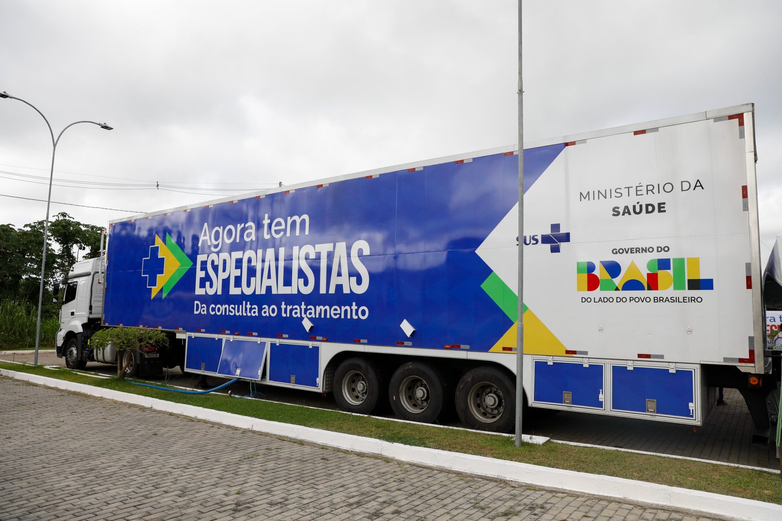 Carreta oftalmológica inicia atendimentos e prevê 100 cirurgias de catarata diárias na Grande Natal