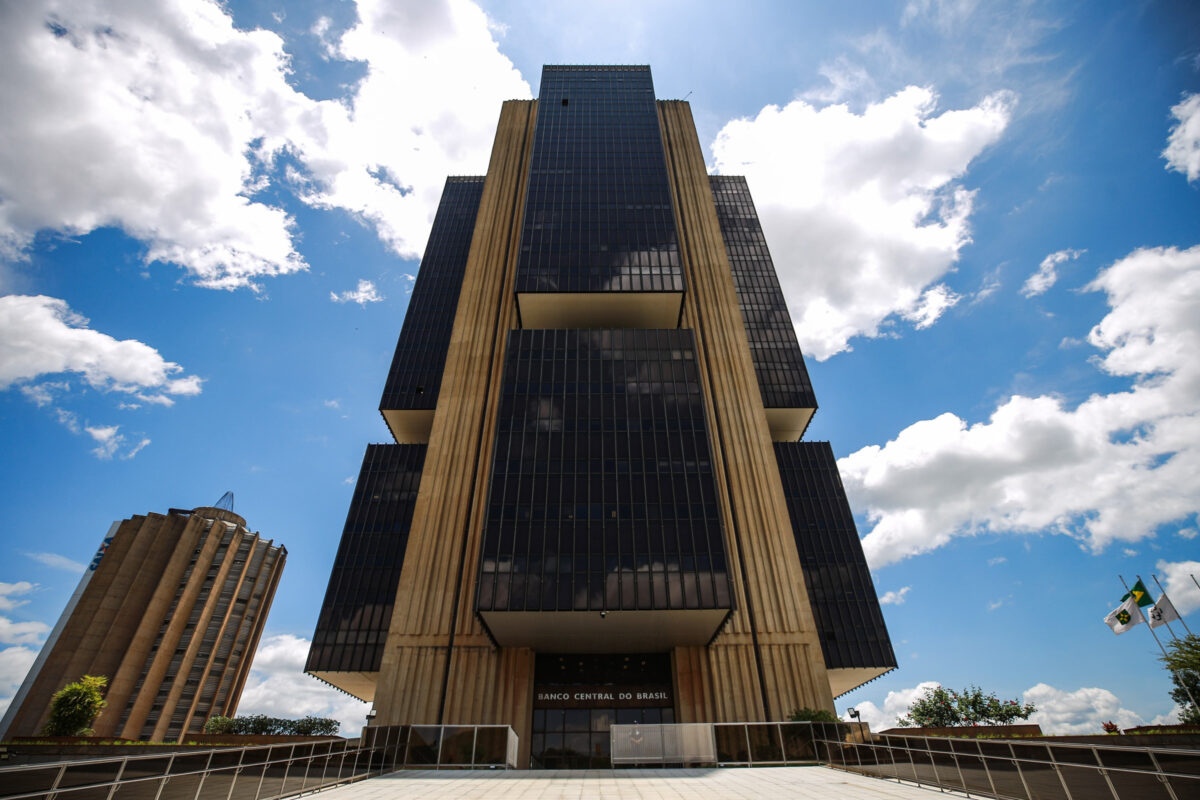 Senado debate PEC que pode transformar o Banco Central em instituição de "natureza especial"