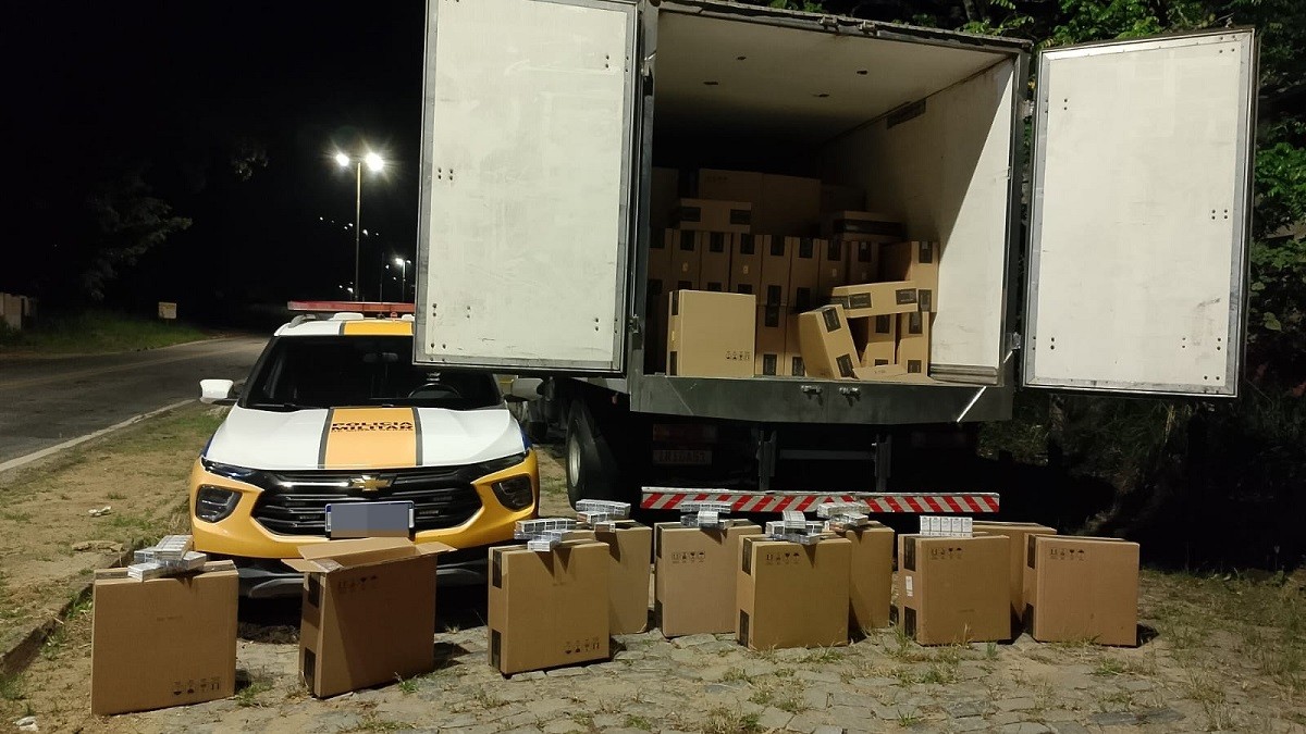 PMRv apreende 170 mil maços de cigarros ilegais na MGC-393