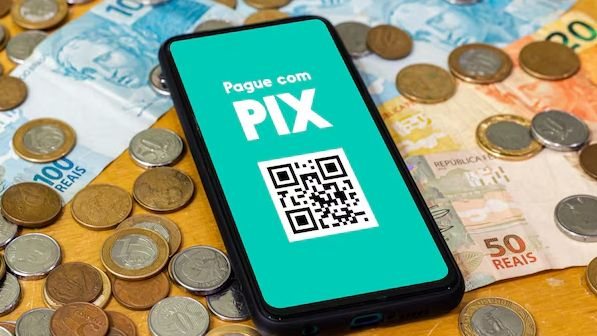 Receita Federal acelera restituição do Imposto de Renda com Pix