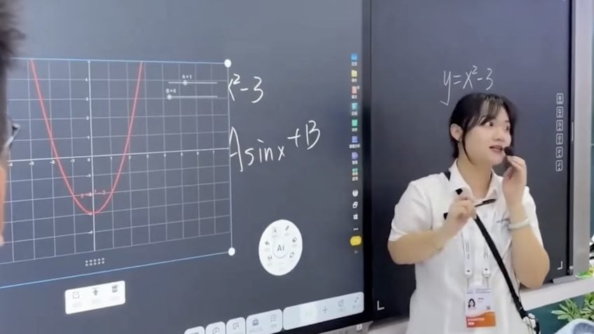 iFLYTEK inova na educação com quadro negro com IA que projeta modelos 3D