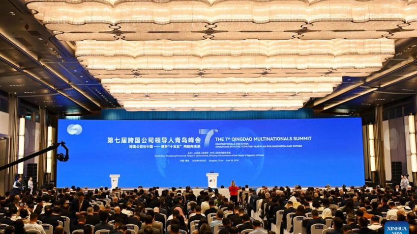 China reforça abertura econômica em fórum com multinacionais