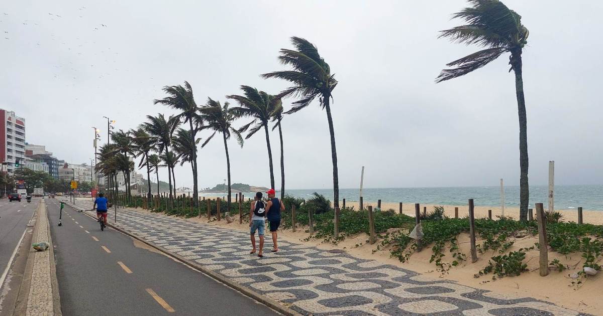 Aulas são suspensas no Rio devido à previsão de ventania severa