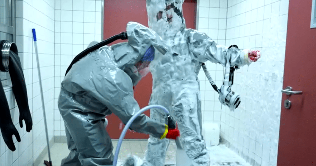 Cidadão dos Estados Unidos infectado por Ebola é internado em Frankfurt