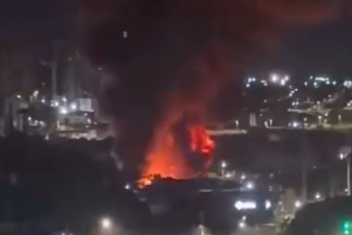 Corpo de Bombeiros controla incêndio no Circo do Tirú em Natal