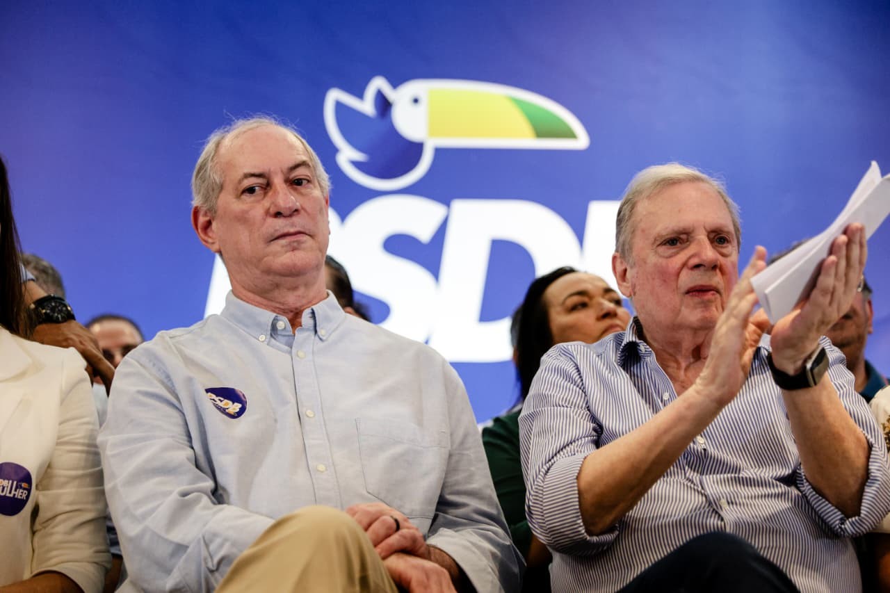 Ciro Gomes apoia possível candidatura de Aécio Neves à Presidência