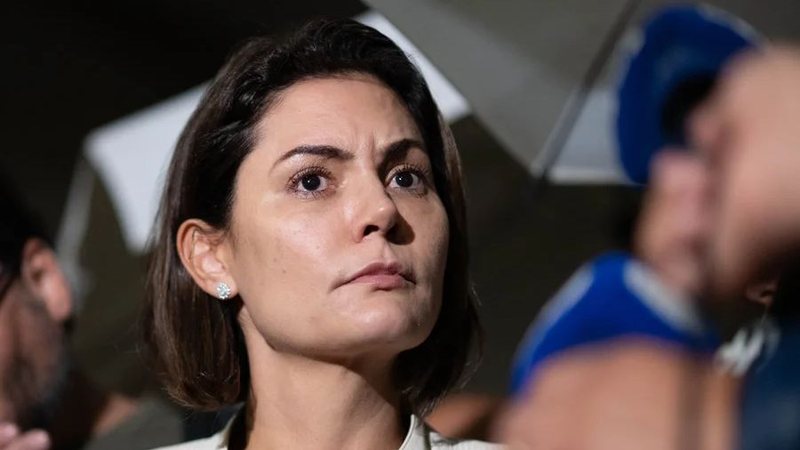 Moraes autoriza cirurgia de Jair Bolsonaro no ombro