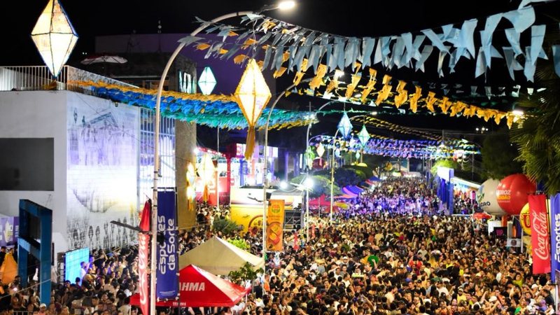 Cláudia Leitte lidera multidão no 'Boca da Noite', que encerra o Mossoró Cidade Junina com recorde de público