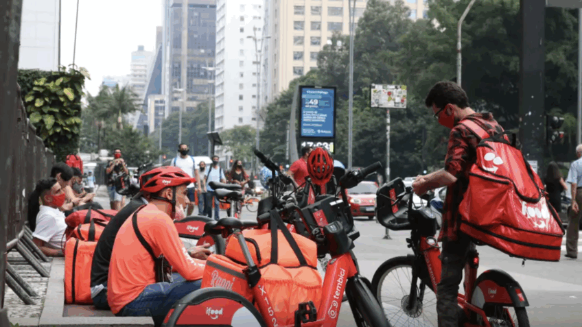 CMN oferece crédito para entregadores adquirir motos elétricas e impulsiona mobilidade sustentável