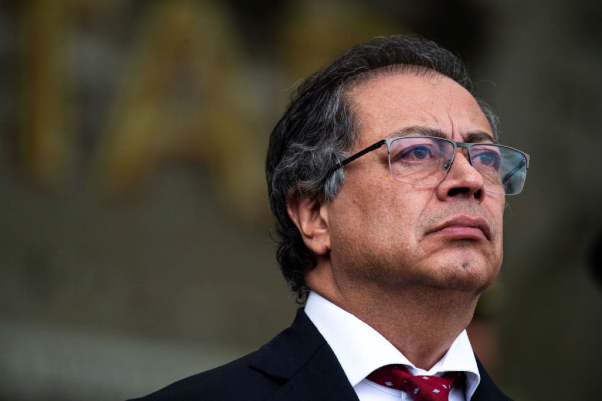 Colômbia lança Plano Democracia com recompensas bilionárias para reforçar segurança eleitoral