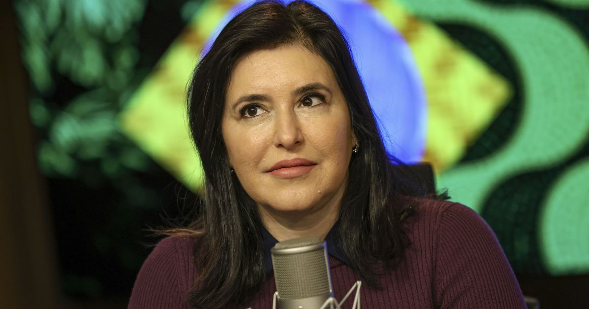 Simone Tebet emerge como forte alternativa para vaga no STF