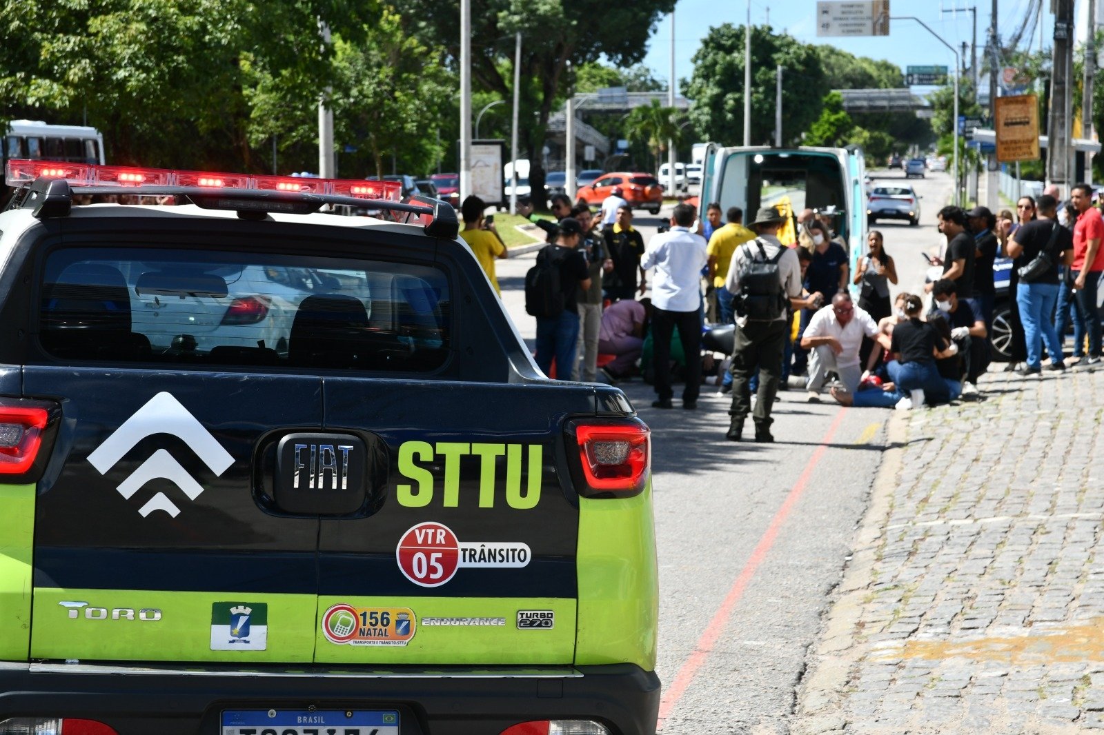 Prefeitura de Natal simula acidente e reforça campanha do Maio Amarelo