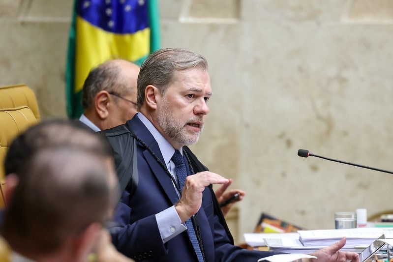 STF retoma julgamento sobre responsabilização de big techs com voto de Toffoli