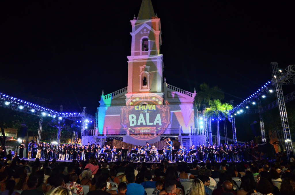Prefeitura de Mossoró ergue palco para "Chuva de Bala"