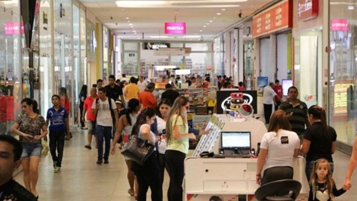 Comércio de Natal terá expediente especial na segunda (29) devido ao jogo do Brasil na Copa do Mundo