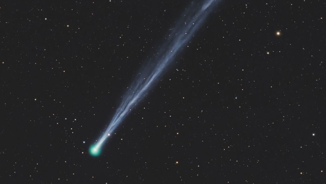 Cometa PANSTARRS: Brasil se prepara para observação única em 13 de maio de 2026