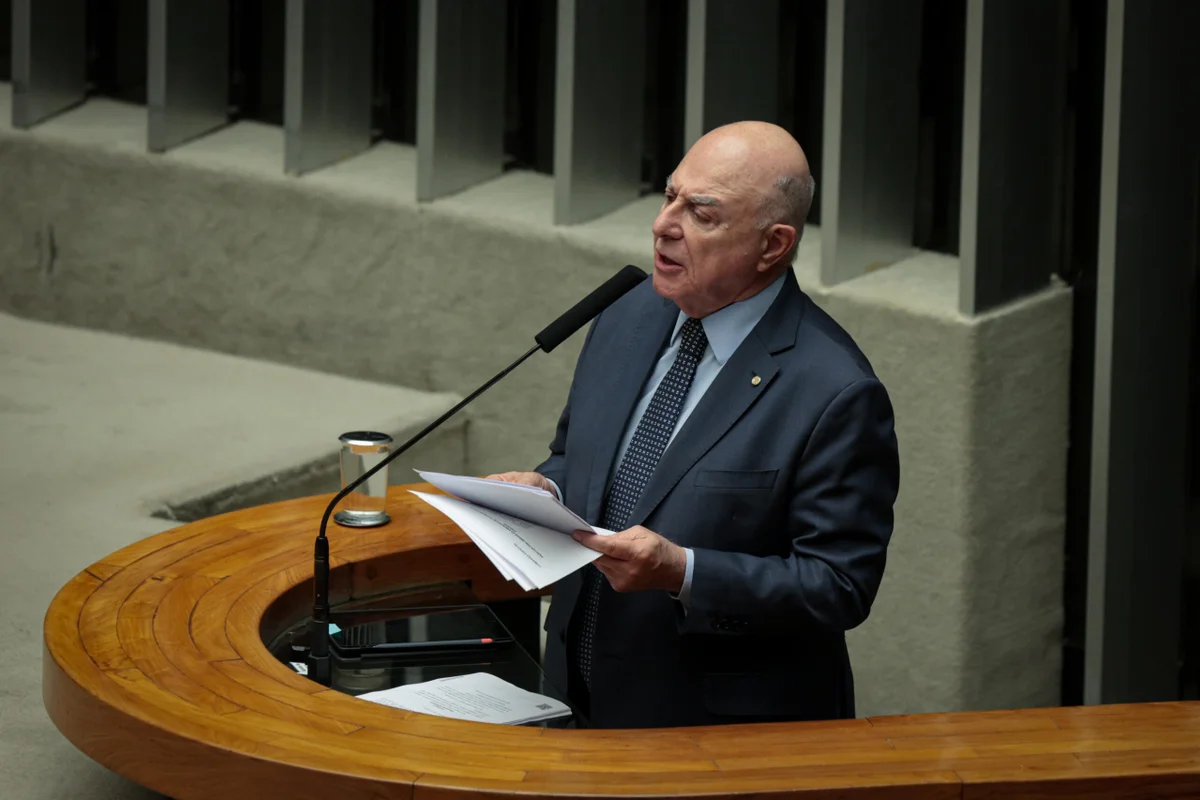 Comissão da Câmara aprova PEC sobre fundos para municípios e regiões Sul e Sudeste