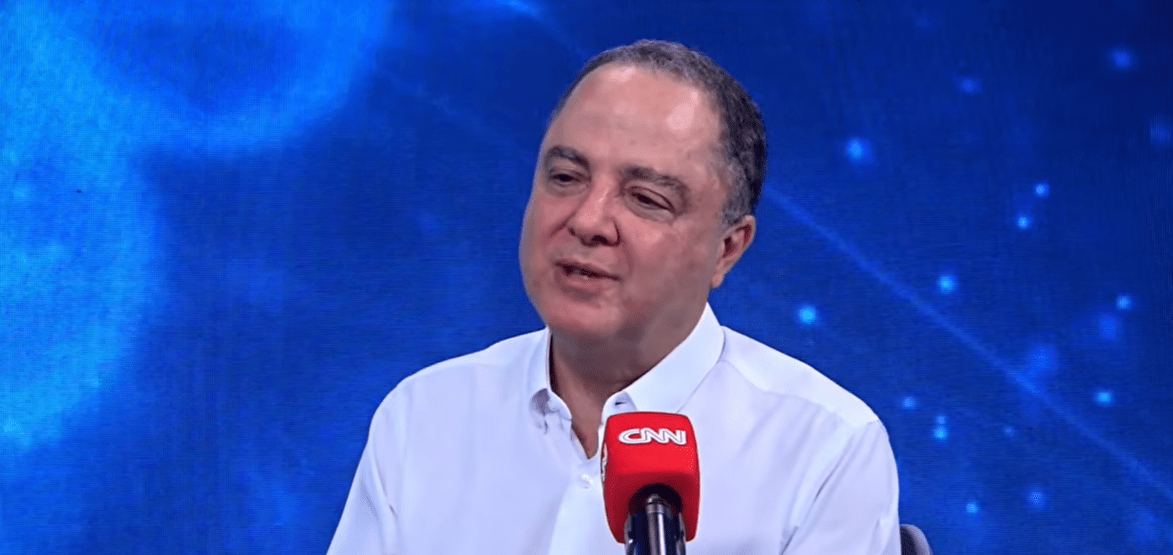 Parkinson: Dr. Kalil e especialistas da CNN Brasil desvendam impactos no cérebro