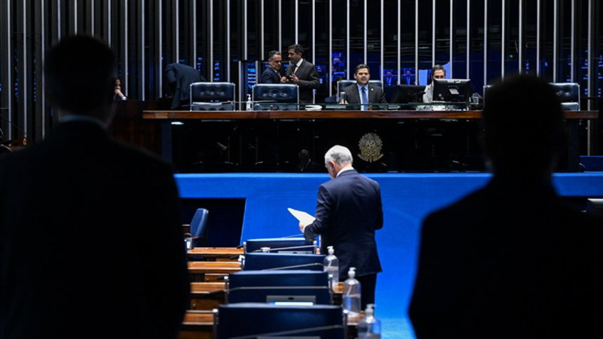 Congresso aprova educação política como disciplina obrigatória na educação básica