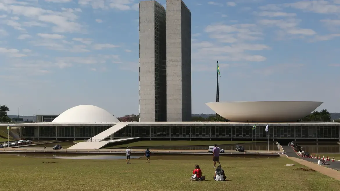Congresso trava pautas prioritárias na última semana antes do recesso