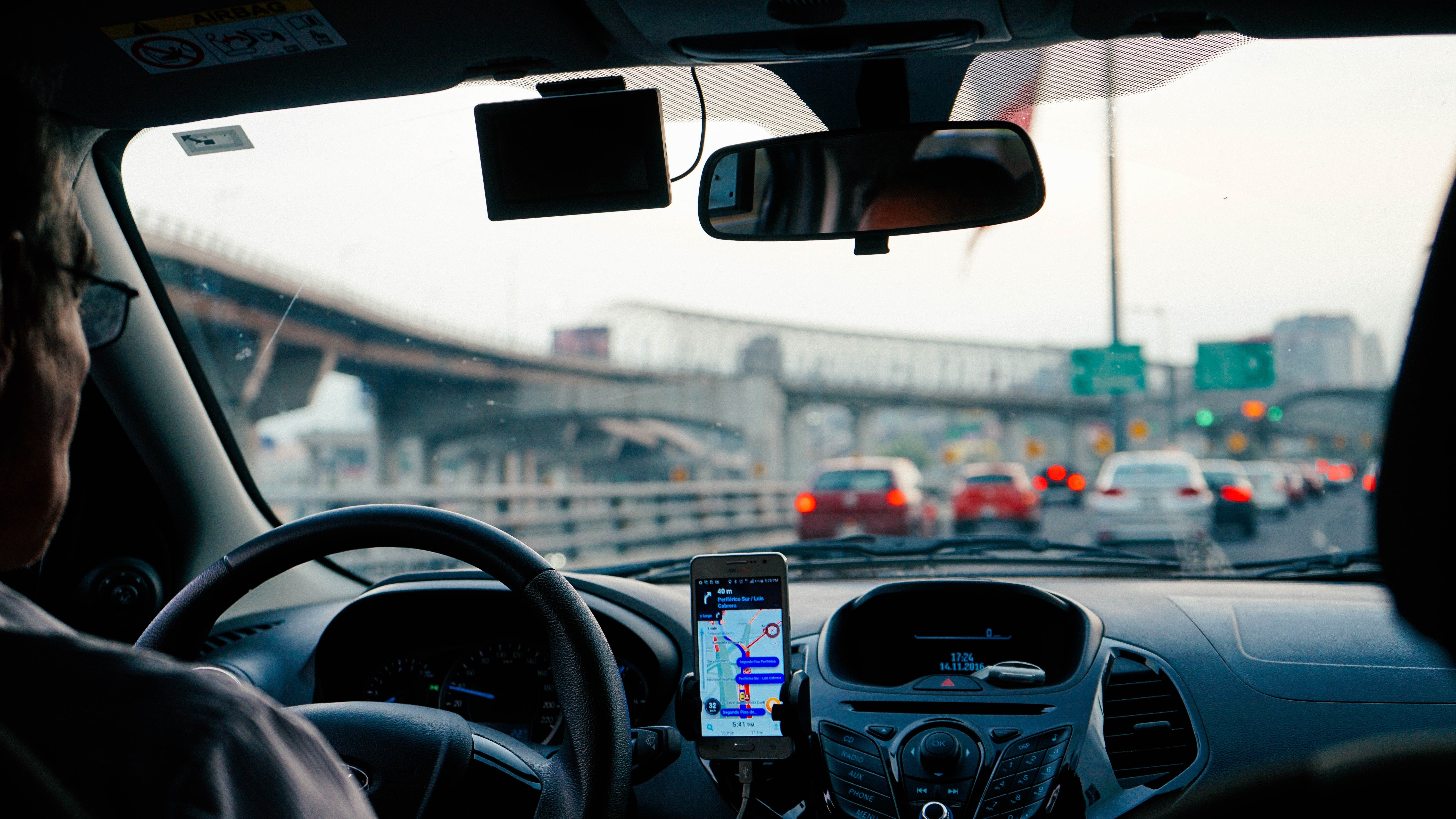 Uber: Acionistas processam conselho por falha em prevenir abusos e garantir segurança