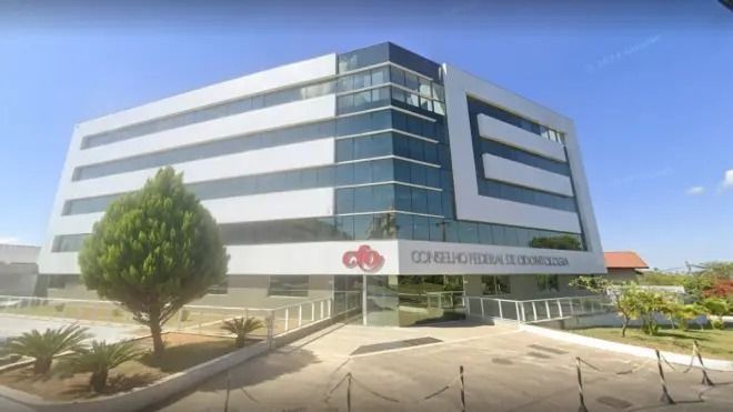 Conselho Federal de Odontologia proíbe uso de PMMA para fins estéticos